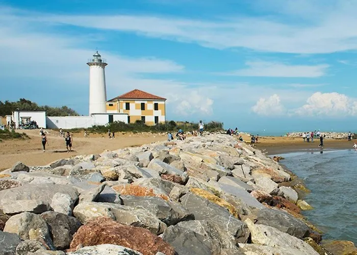 Enjoy The Sun From Our Lovely Terrace Apartmán
