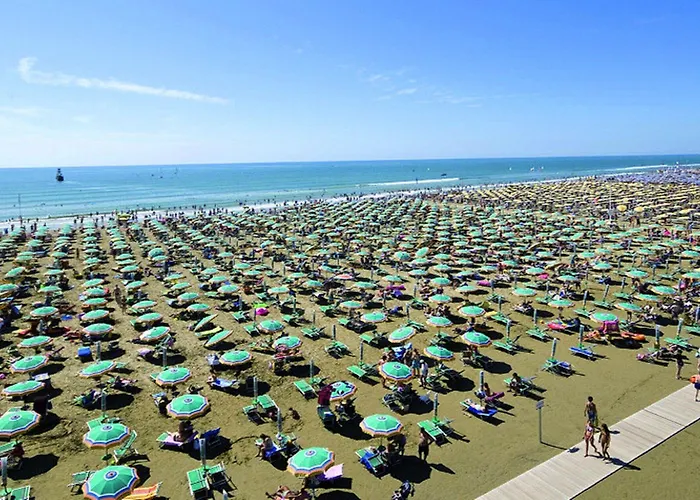 Enjoy The Sun From Our Lovely Terrace Apartment Bibione